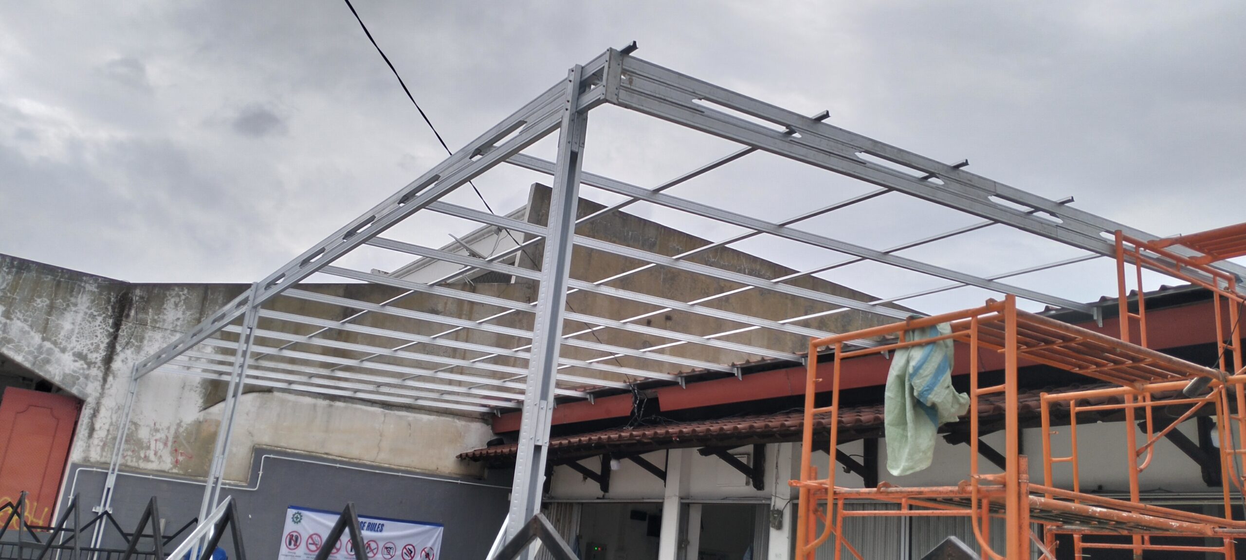 jasa pemasangan kerangka baja ringan